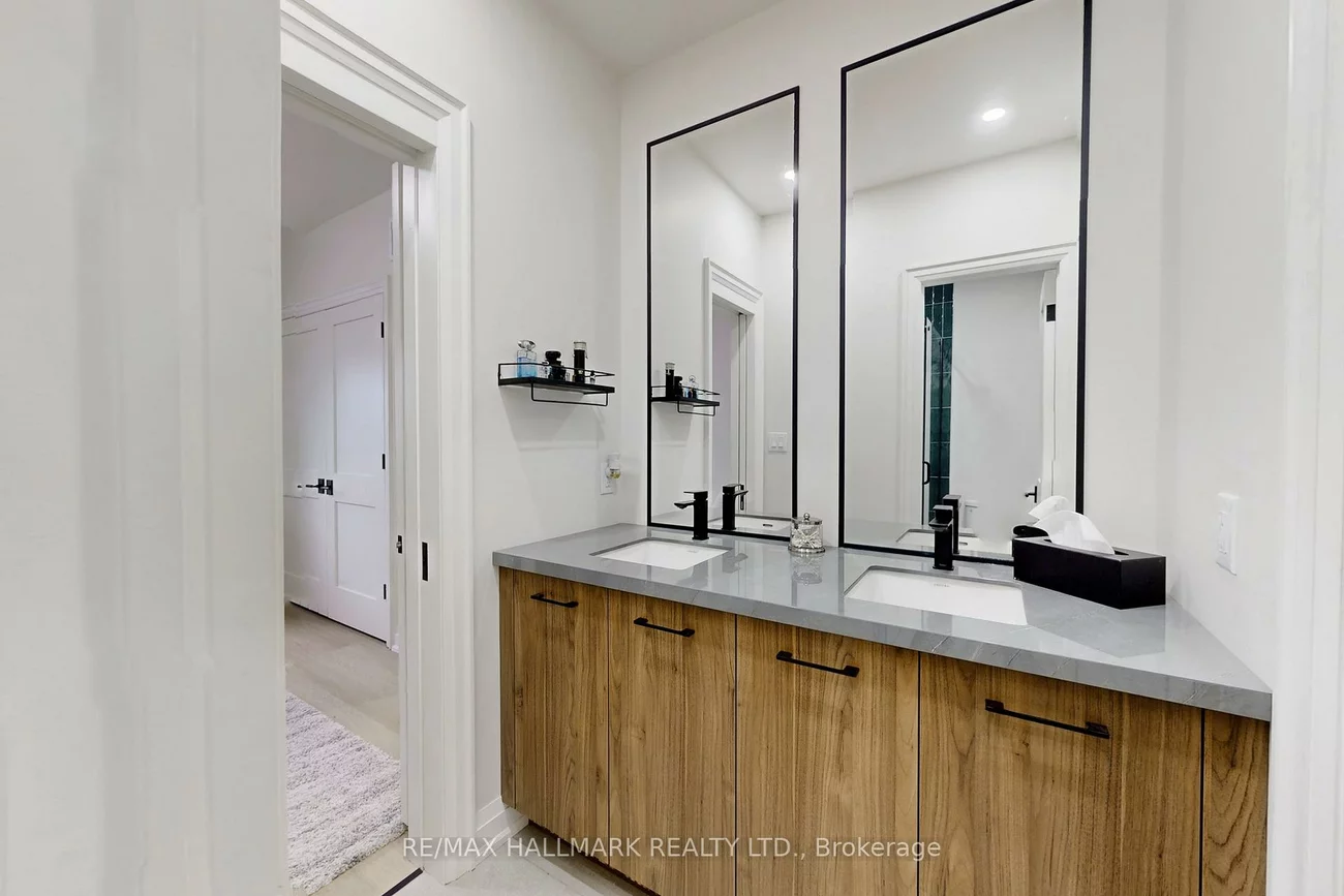 31, Naughton, Westbrook, Richmond Hill