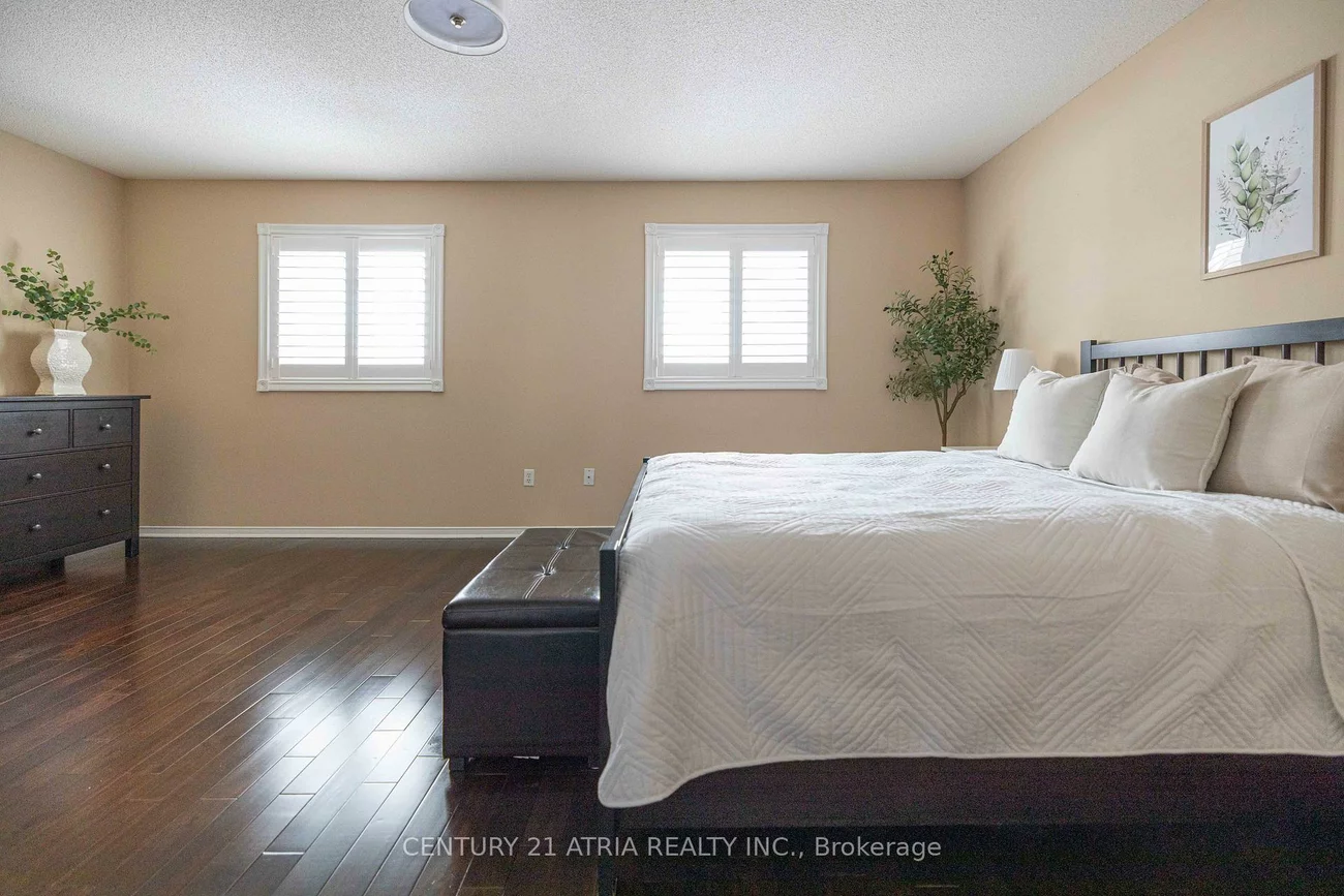 56, Royal chapin, Westbrook, Richmond Hill