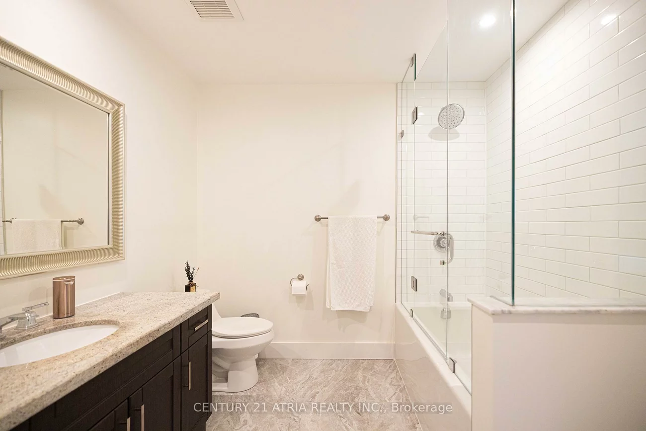 56, Royal chapin, Westbrook, Richmond Hill