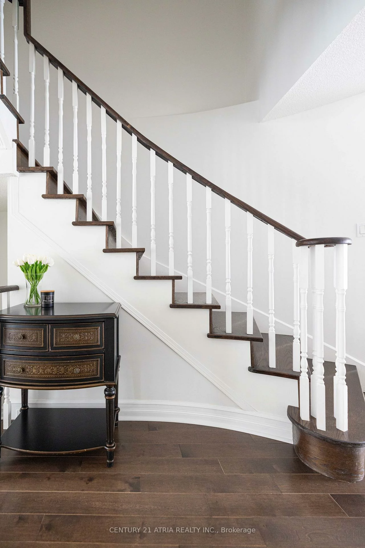 56, Royal chapin, Westbrook, Richmond Hill