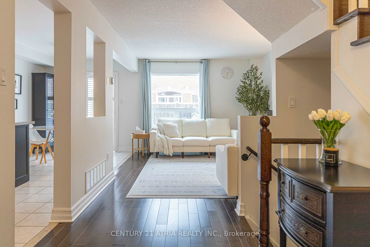 56, Royal chapin, Westbrook, Richmond Hill