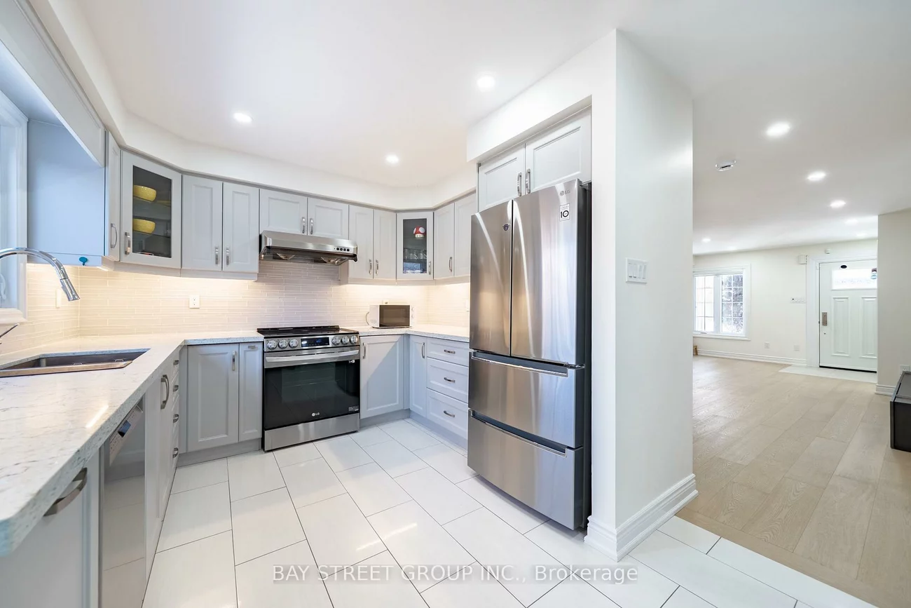 26, Moresby, Langstaff, Richmond Hill