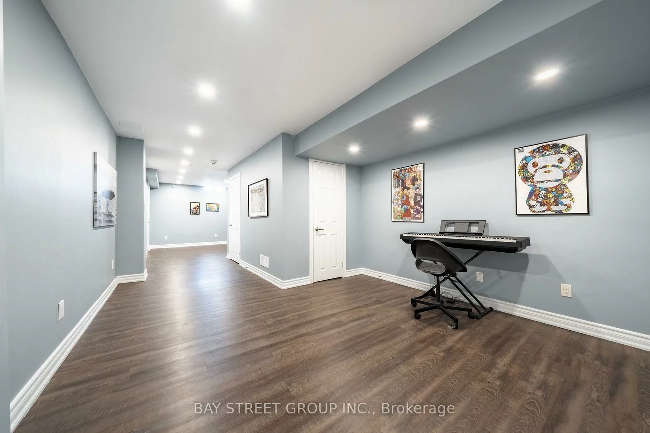 26, Moresby, Langstaff, Richmond Hill