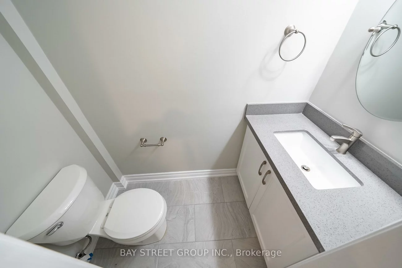 26, Moresby, Langstaff, Richmond Hill