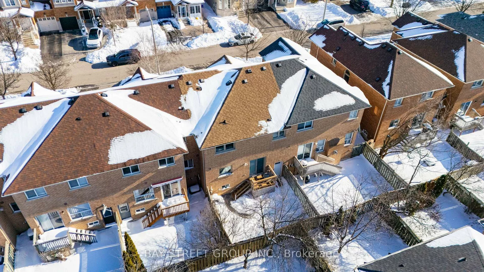 26, Moresby, Langstaff, Richmond Hill