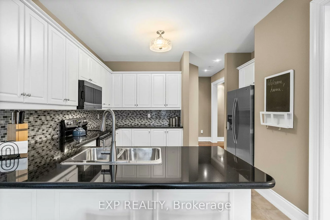 450, Worthington, Oak Ridges Lake Wilcox, Richmond Hill