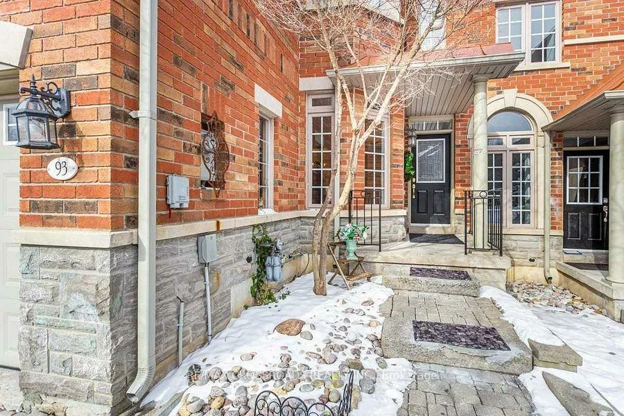 93, Westbury, Westbrook, Richmond Hill