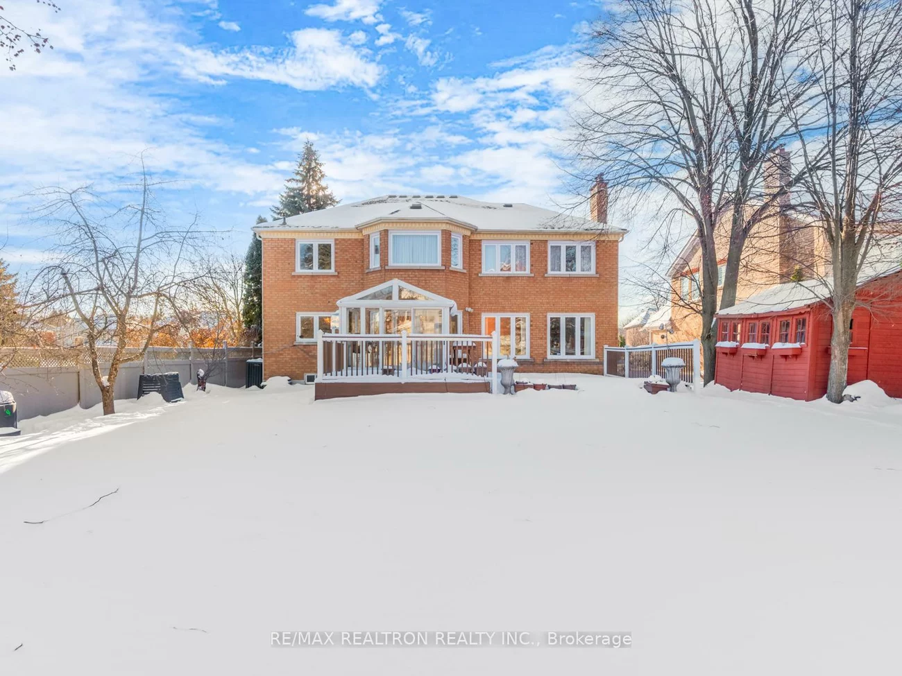 406, Weldrick, Bayview Hill, Richmond Hill