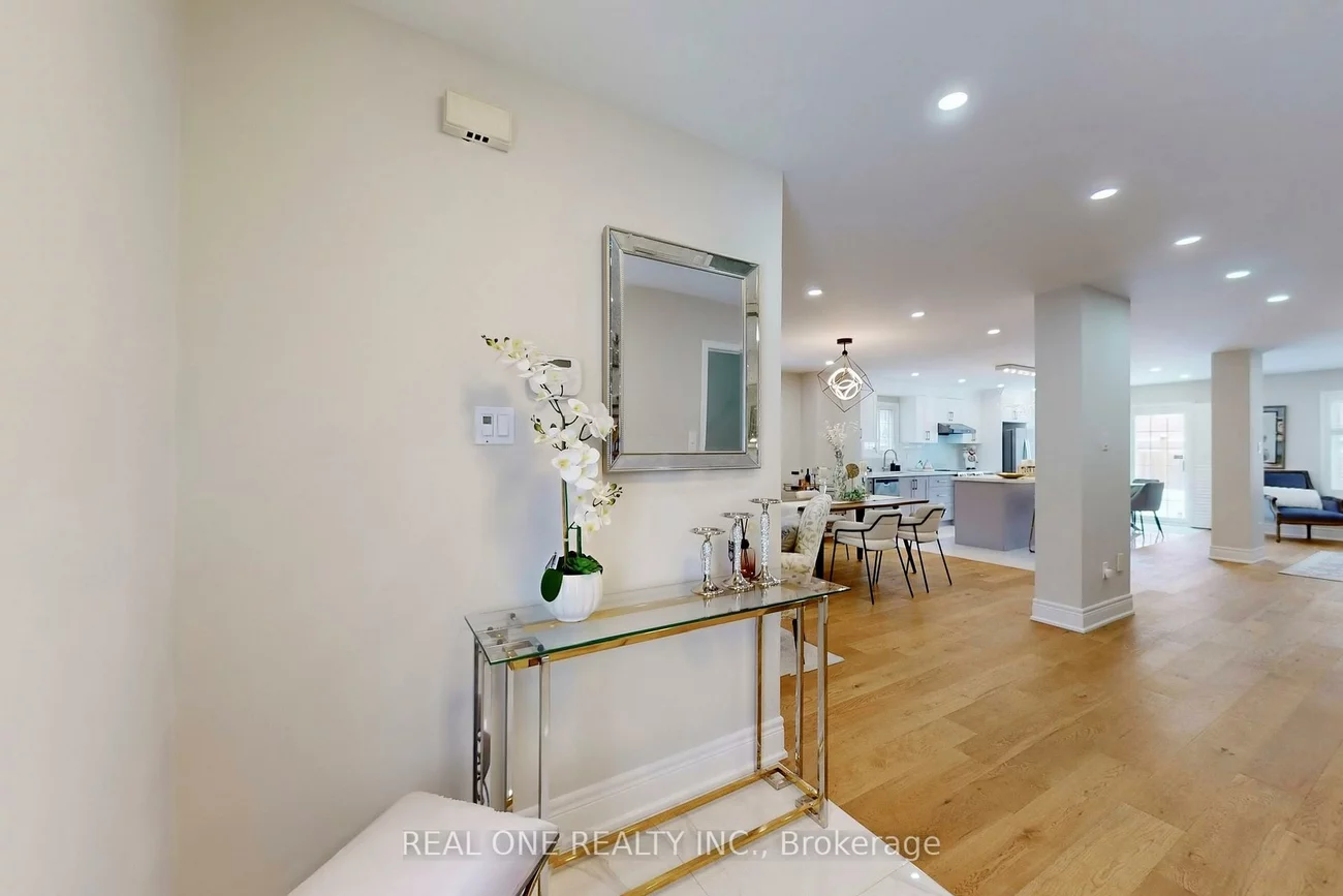 10, Squire, Devonsleigh, Richmond Hill