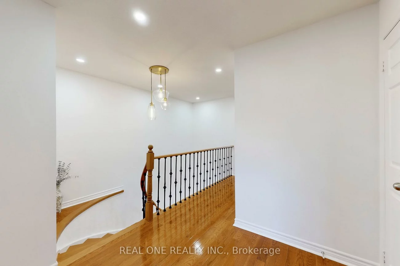 10, Squire, Devonsleigh, Richmond Hill