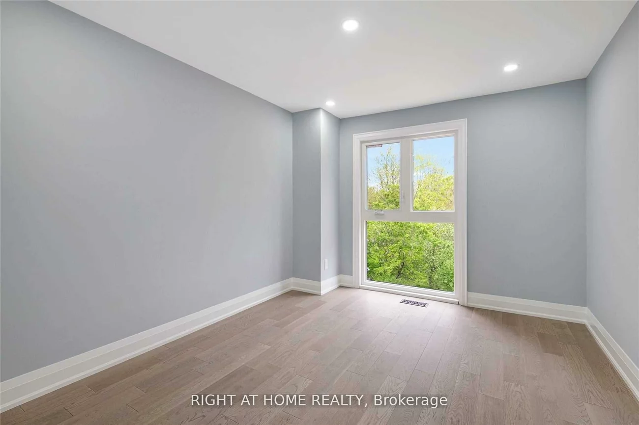 11, Michael, North Richvale, Richmond Hill