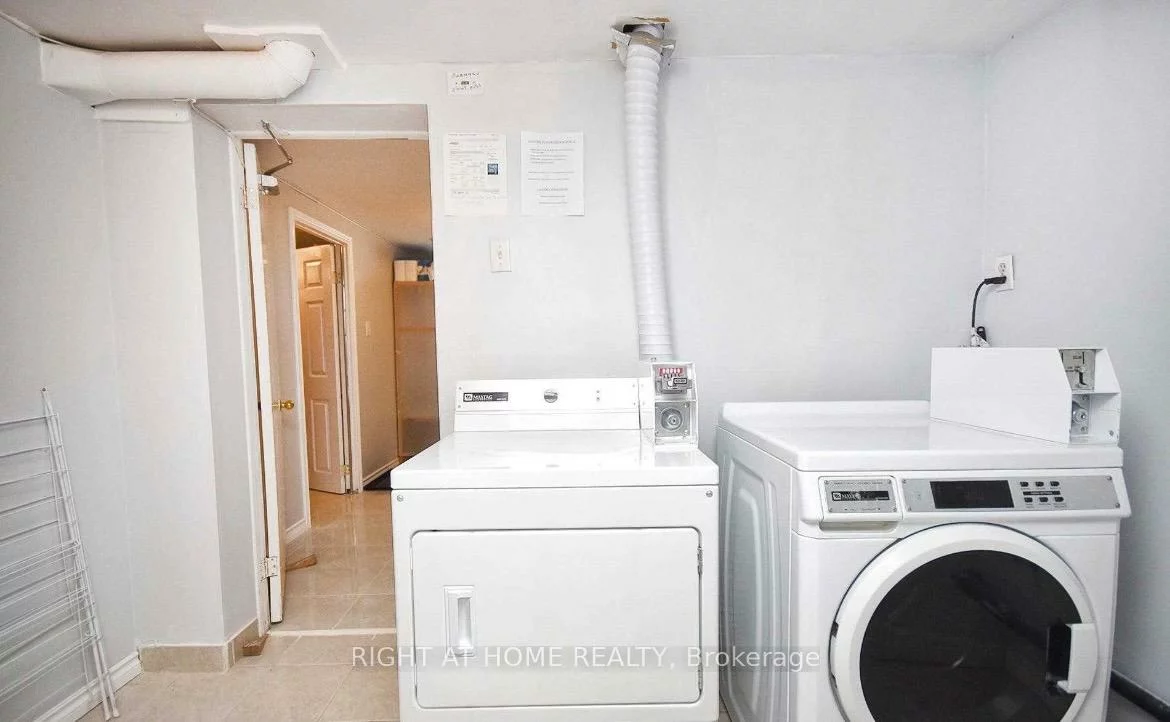 513, Lynett, Crosby, Richmond Hill