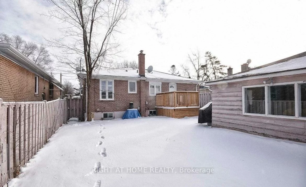 513, Lynett, Crosby, Richmond Hill