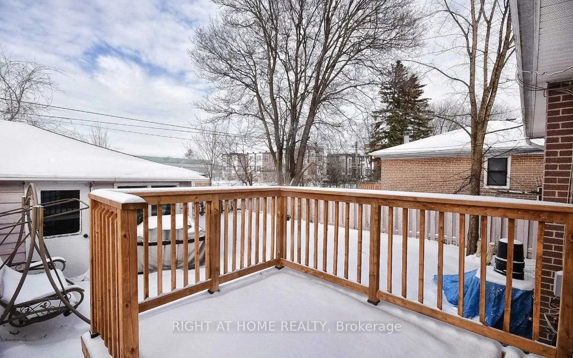 513, Lynett, Crosby, Richmond Hill