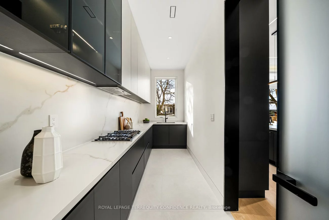 281, Kerrybrook, Mill Pond, Richmond Hill