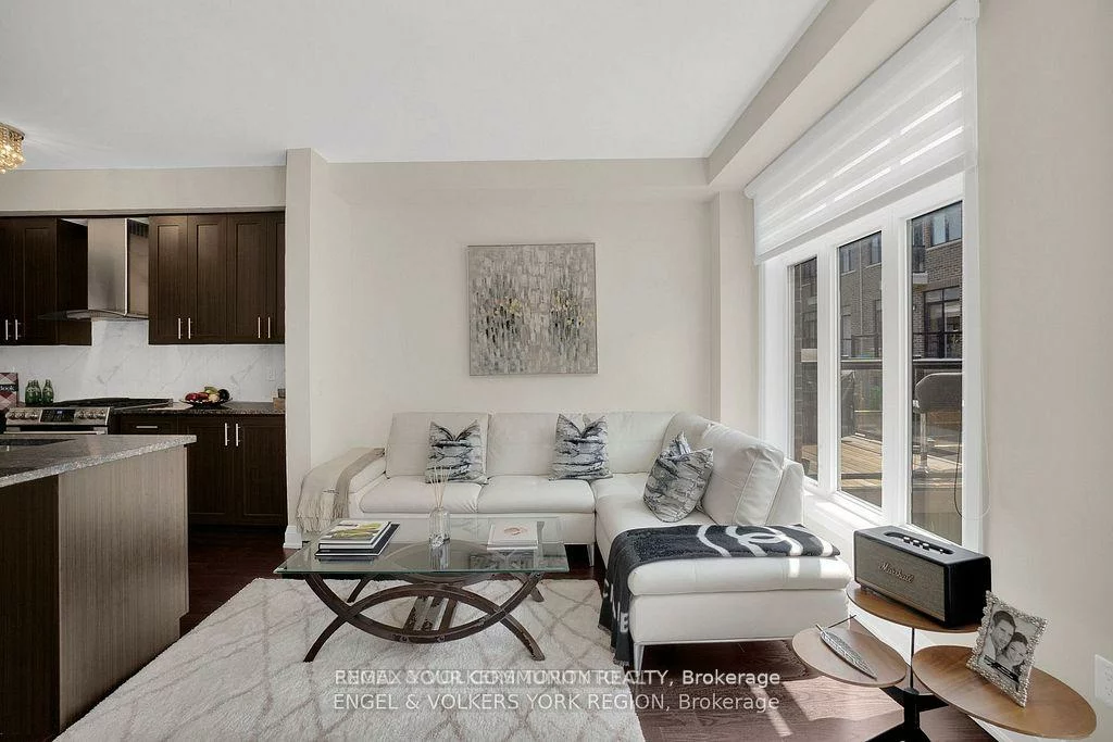 29, Nardini, South Richvale, Richmond Hill