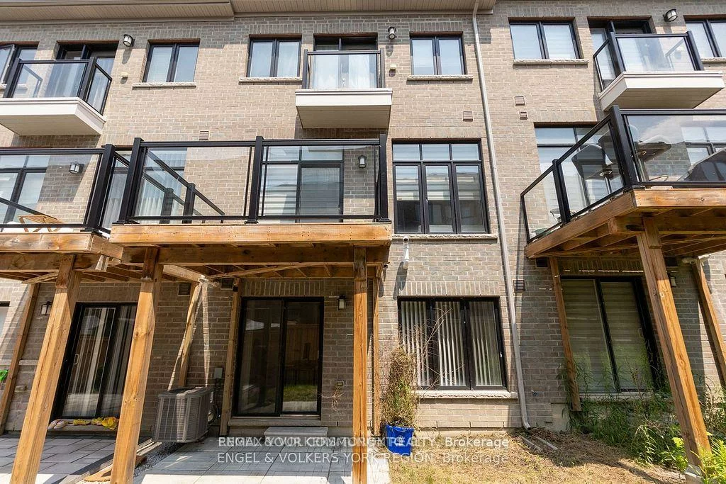 29, Nardini, South Richvale, Richmond Hill