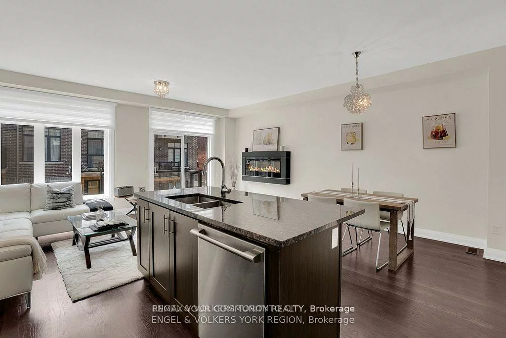 29, Nardini, South Richvale, Richmond Hill