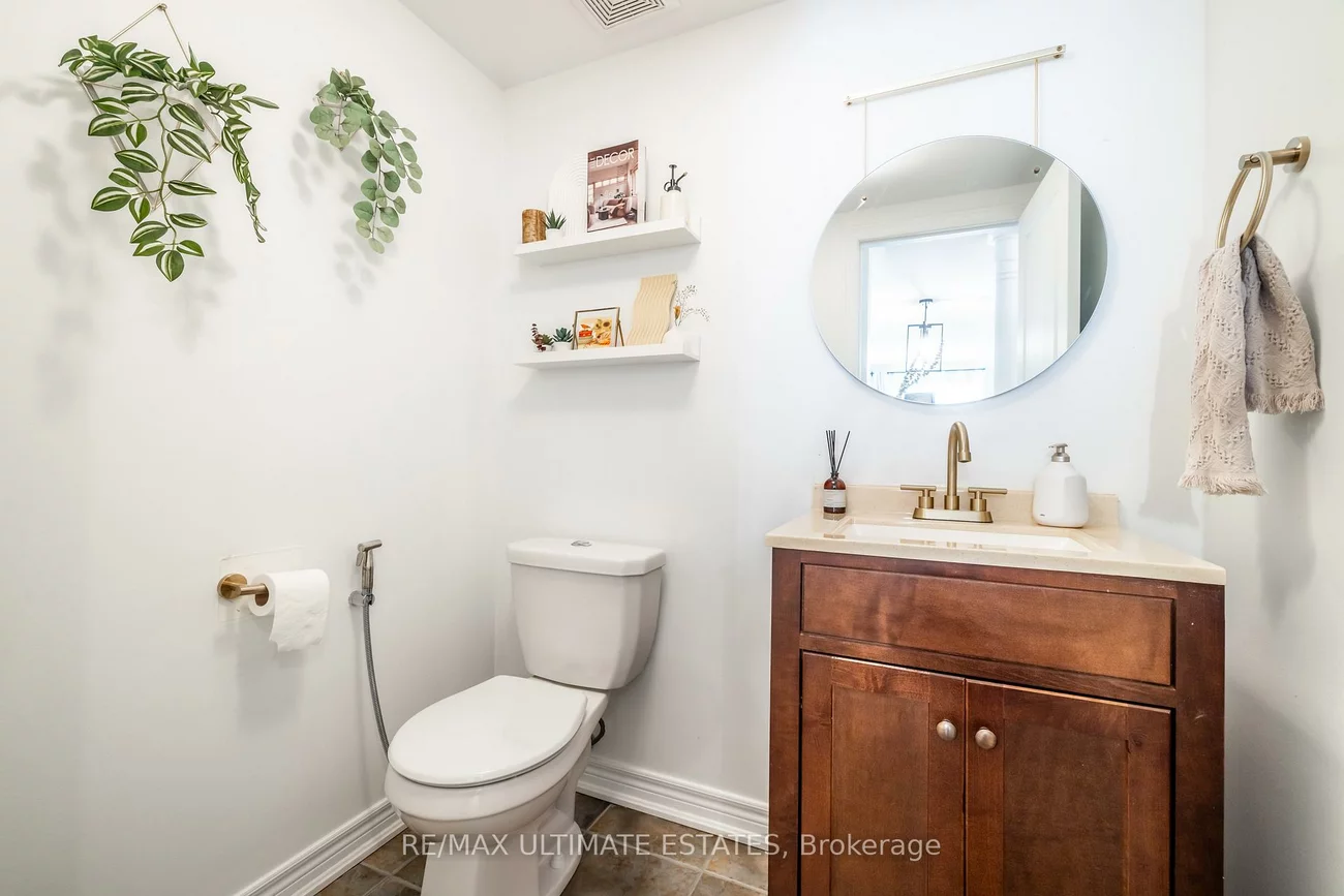 24, Yang, Jefferson, Richmond Hill