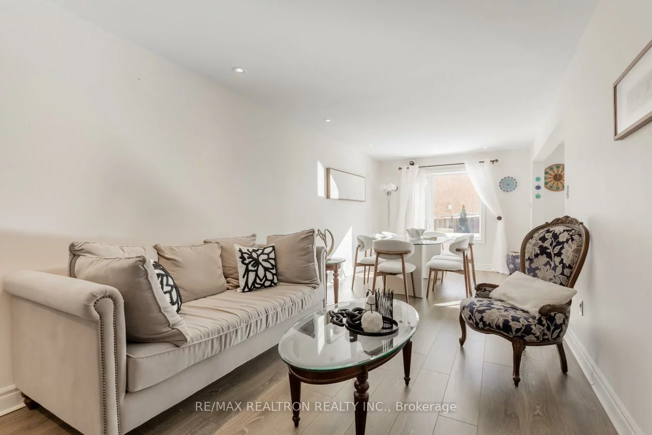 109, Rose Branch, Devonsleigh, Richmond Hill