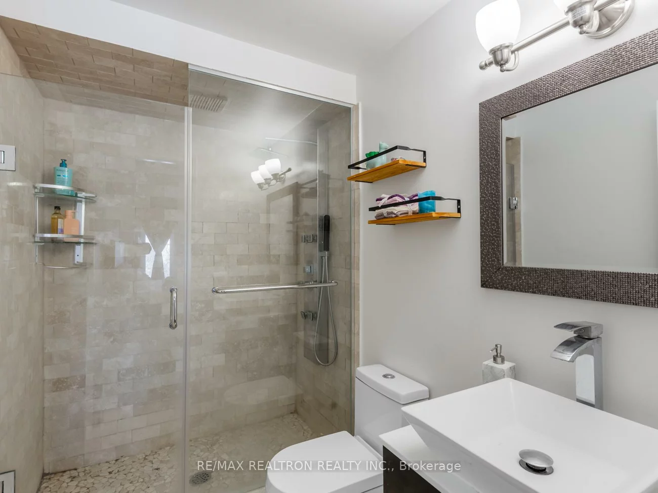 109, Rose Branch, Devonsleigh, Richmond Hill