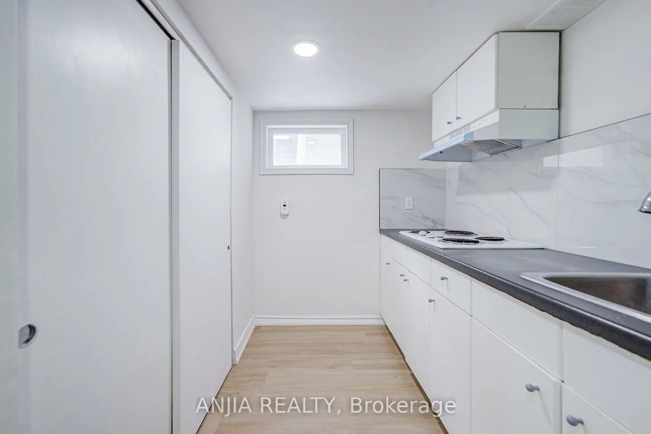 63, Rockport, Crosby, Richmond Hill