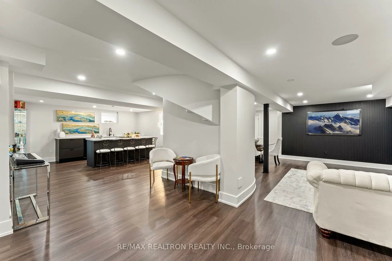 63, Willett, Mill Pond, Richmond Hill