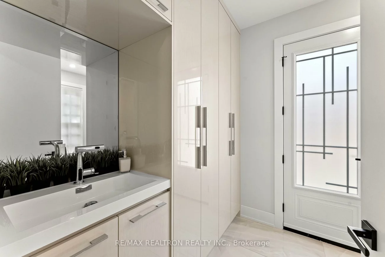 63, Willett, Mill Pond, Richmond Hill