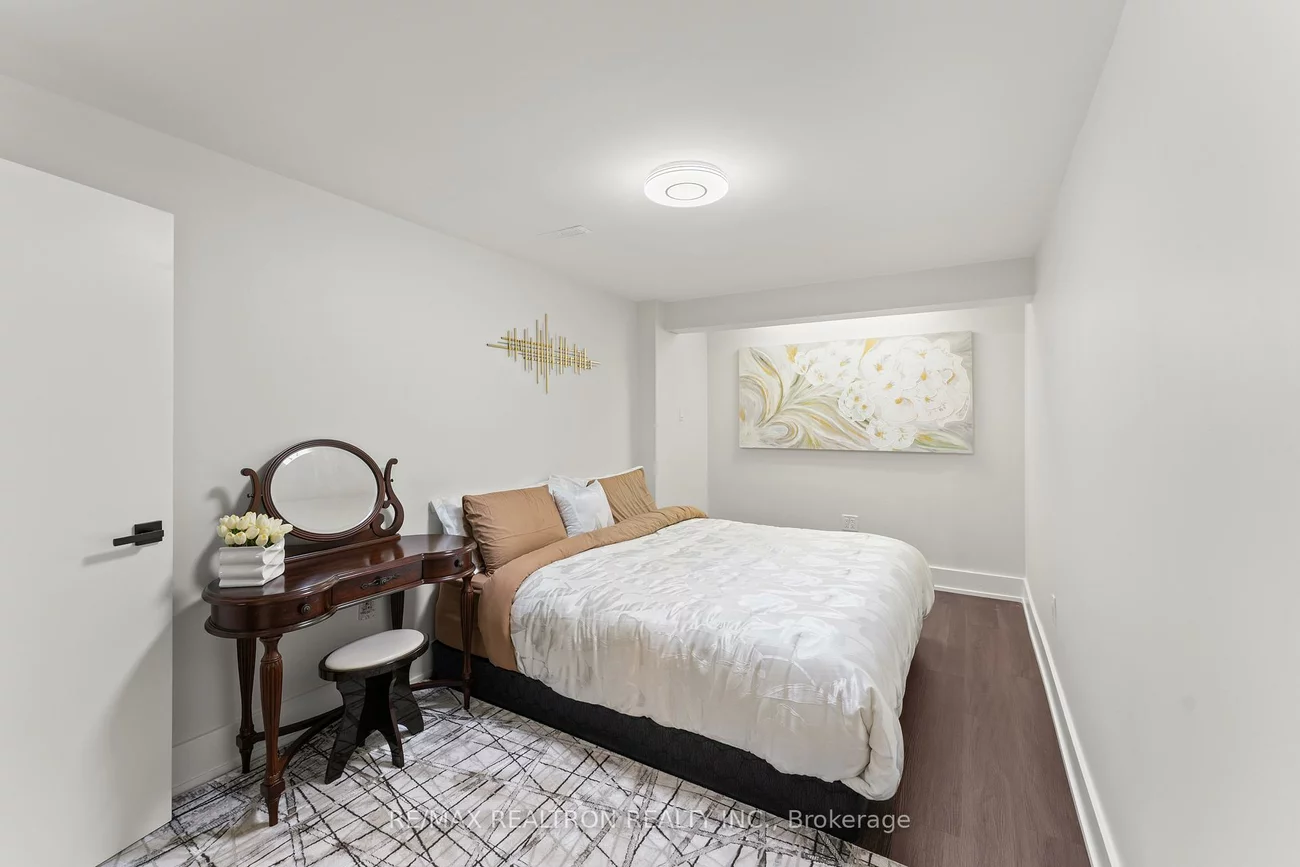 63, Willett, Mill Pond, Richmond Hill