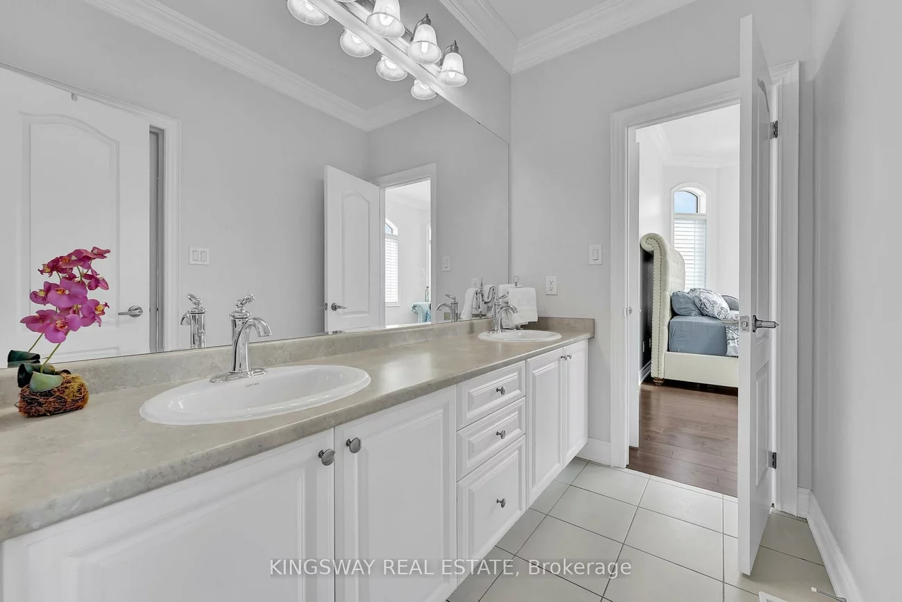 70, Bond, Oak Ridges, Richmond Hill