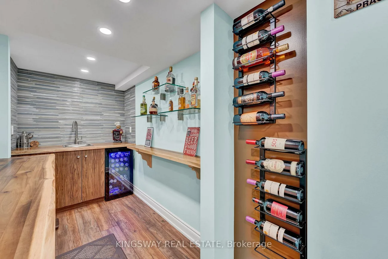 70, Bond, Oak Ridges, Richmond Hill