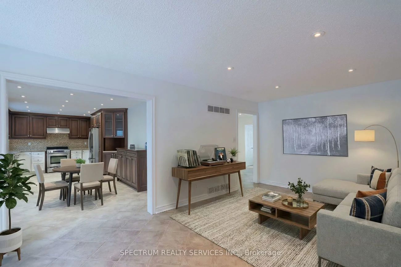 107, Carrington, Mill Pond, Richmond Hill