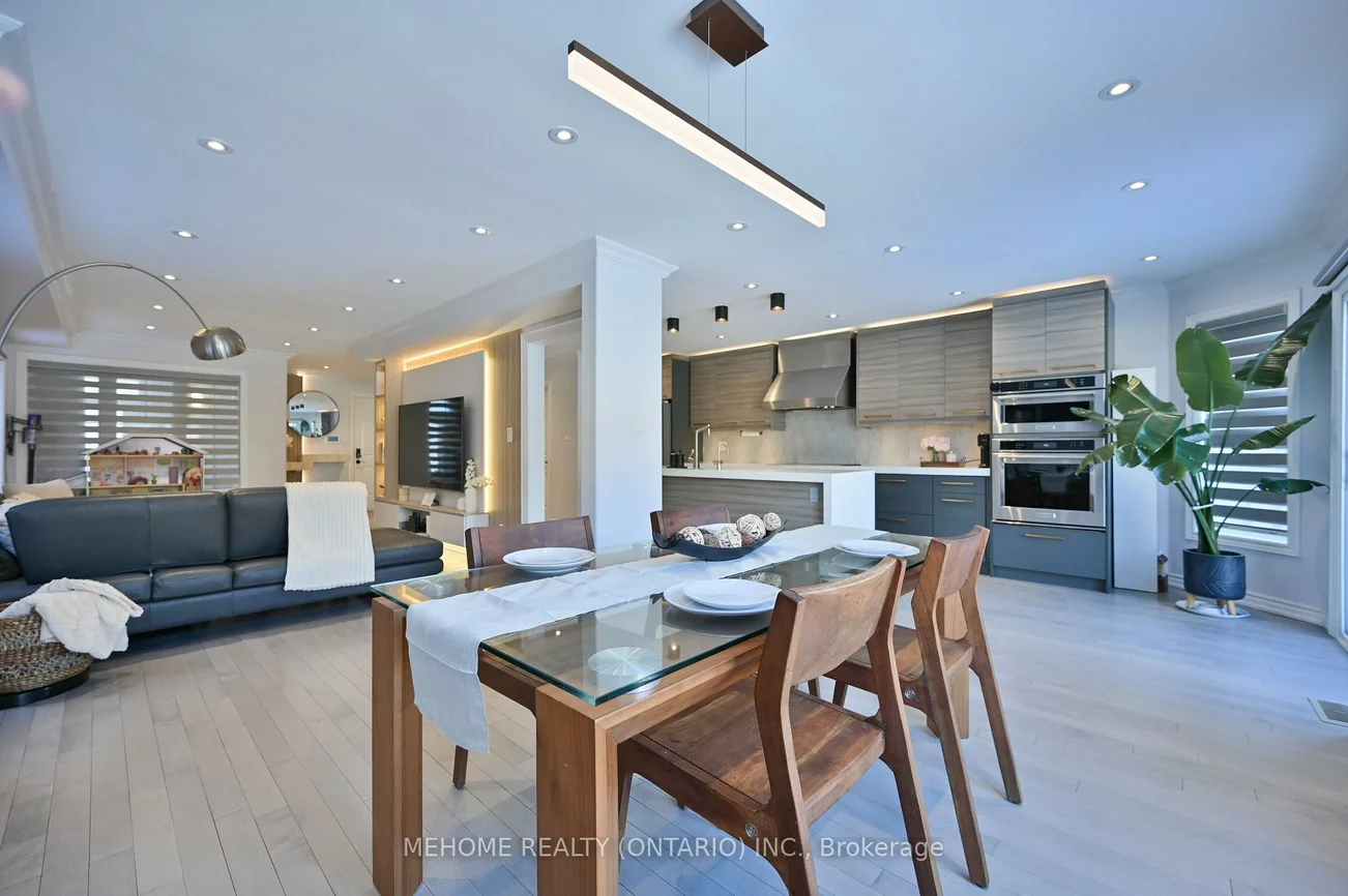 94, Manorheights, Rouge Woods, Richmond Hill