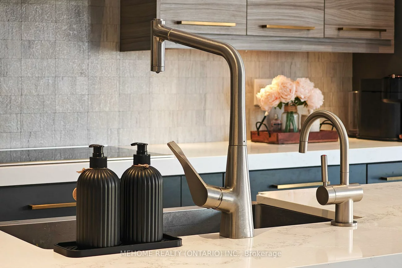 94, Manorheights, Rouge Woods, Richmond Hill