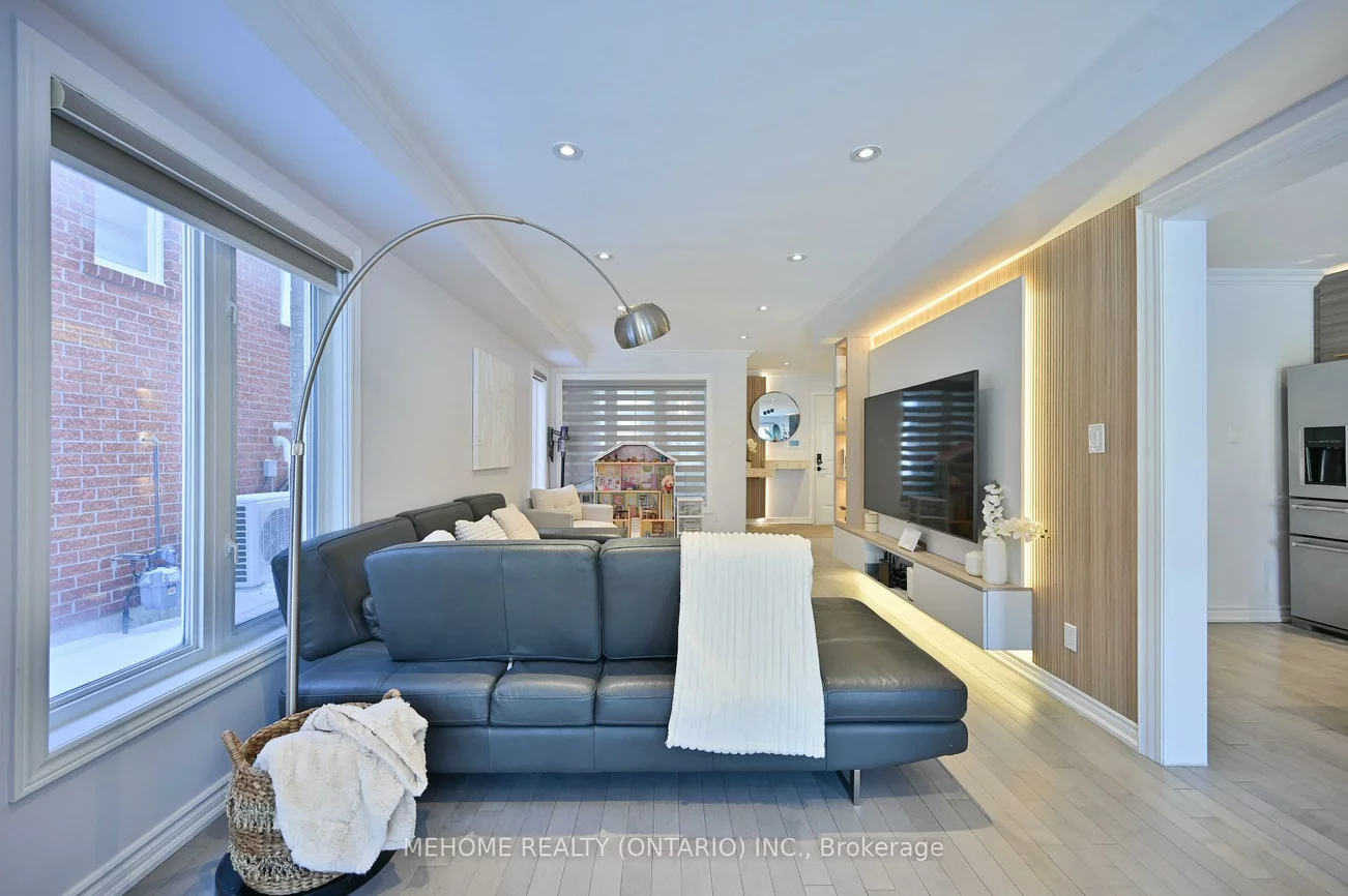 94, Manorheights, Rouge Woods, Richmond Hill