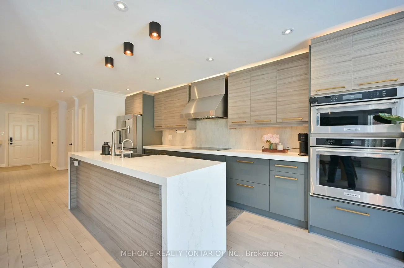 94, Manorheights, Rouge Woods, Richmond Hill