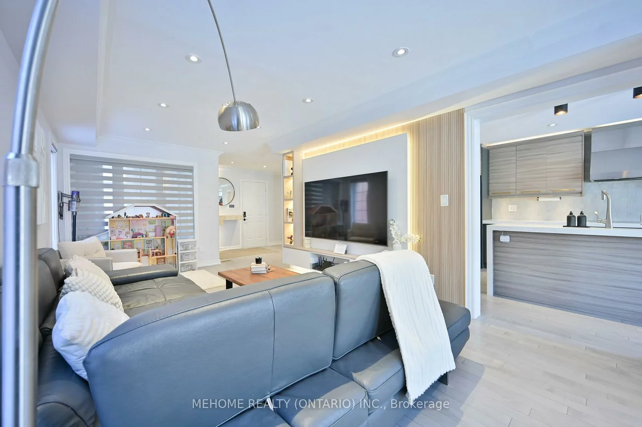 94, Manorheights, Rouge Woods, Richmond Hill