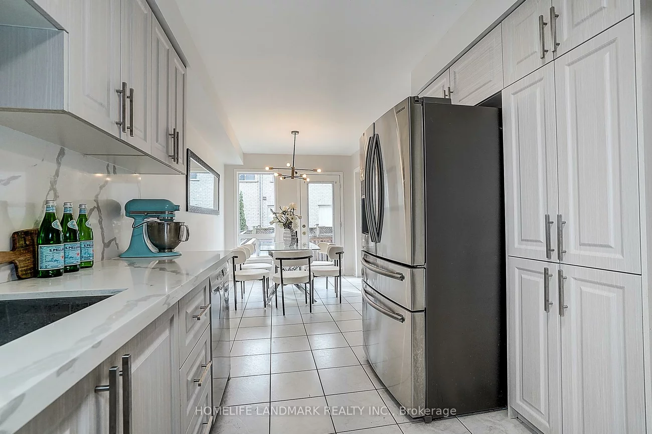 124, King William, Langstaff, Richmond Hill