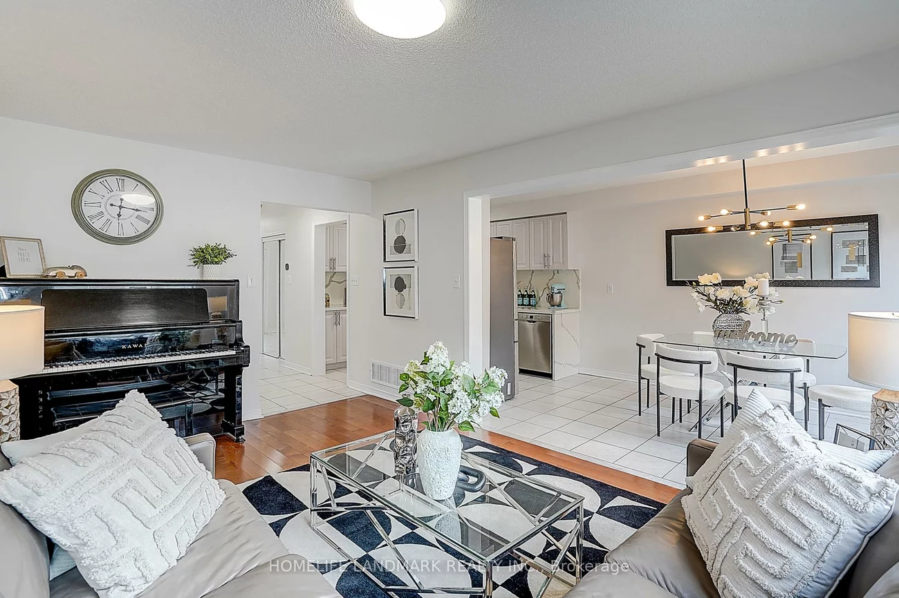 124, King William, Langstaff, Richmond Hill