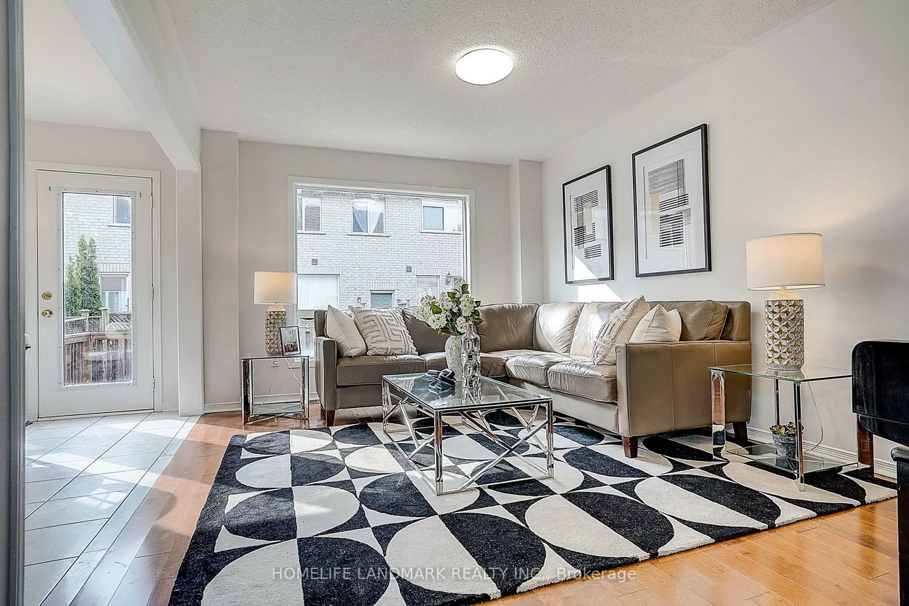 124, King William, Langstaff, Richmond Hill