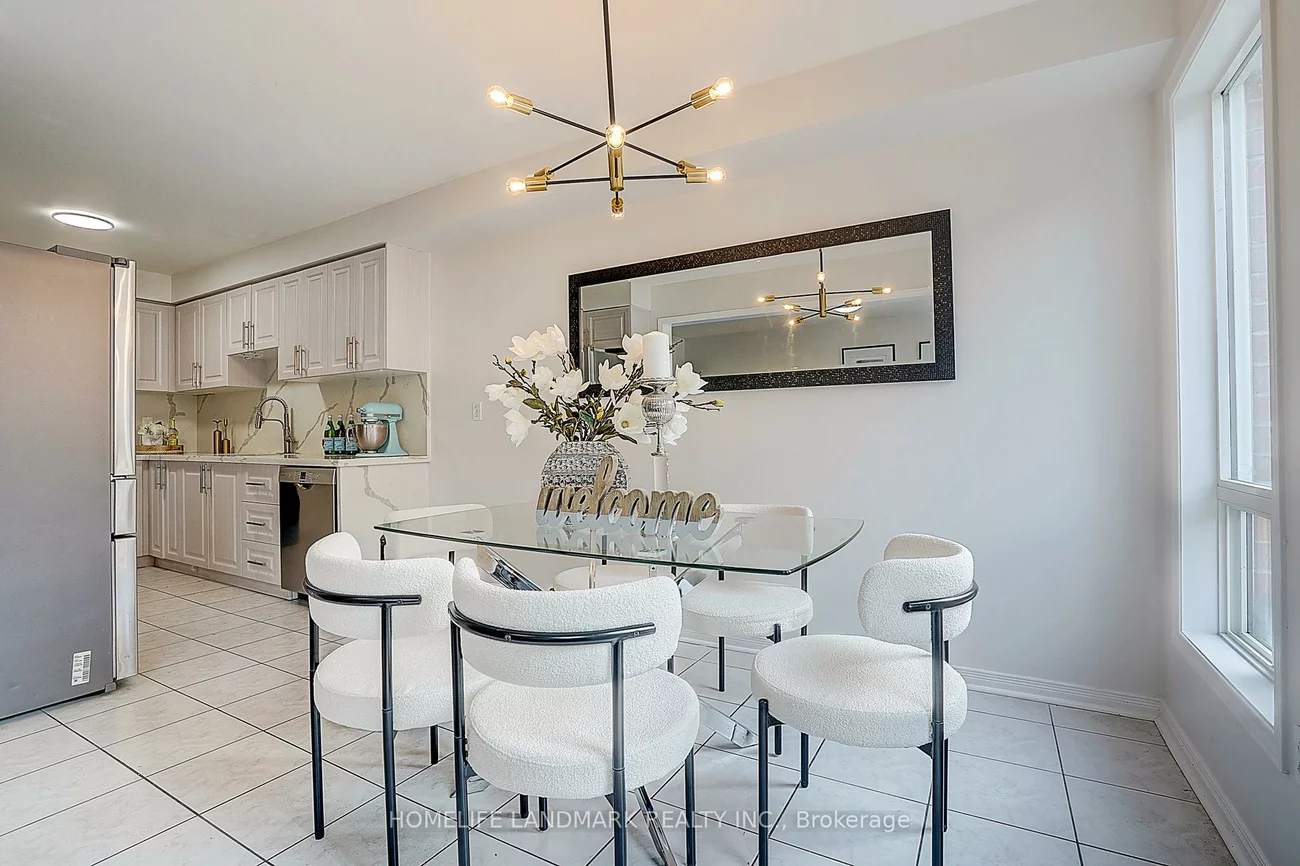 124, King William, Langstaff, Richmond Hill