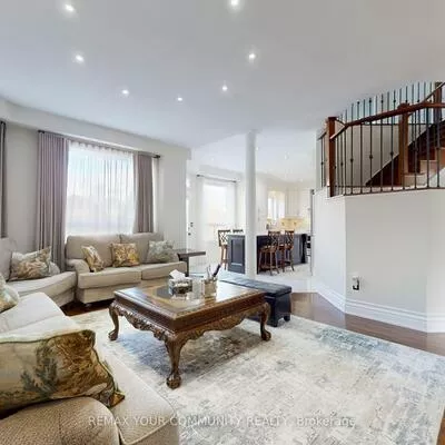 24, Pegasus, Oak Ridges, Richmond Hill
