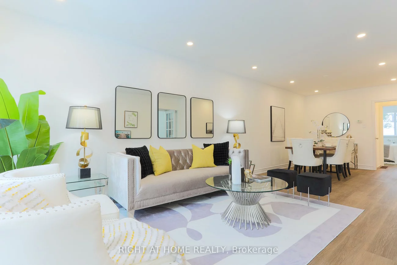 303, Blue Grass, Crosby, Richmond Hill