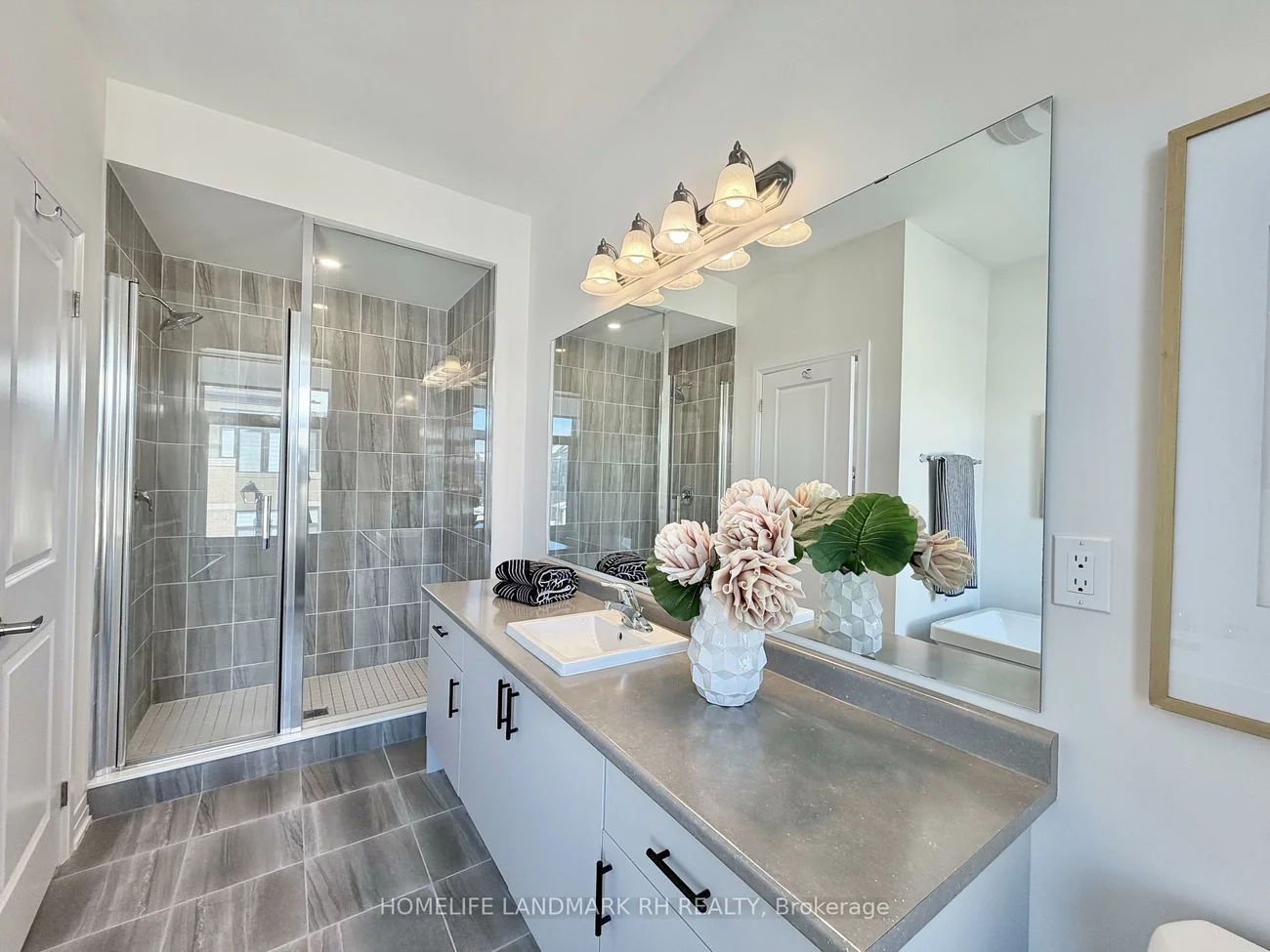 10, RUSSEL WICE, Rural Richmond Hill, Richmond Hill