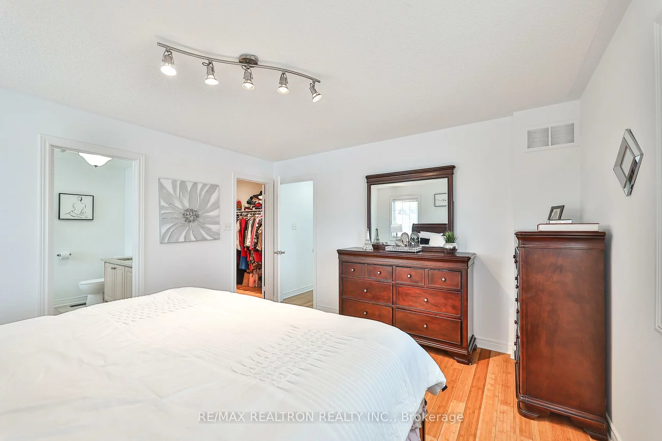 23, Sunridge, Oak Ridges, Richmond Hill