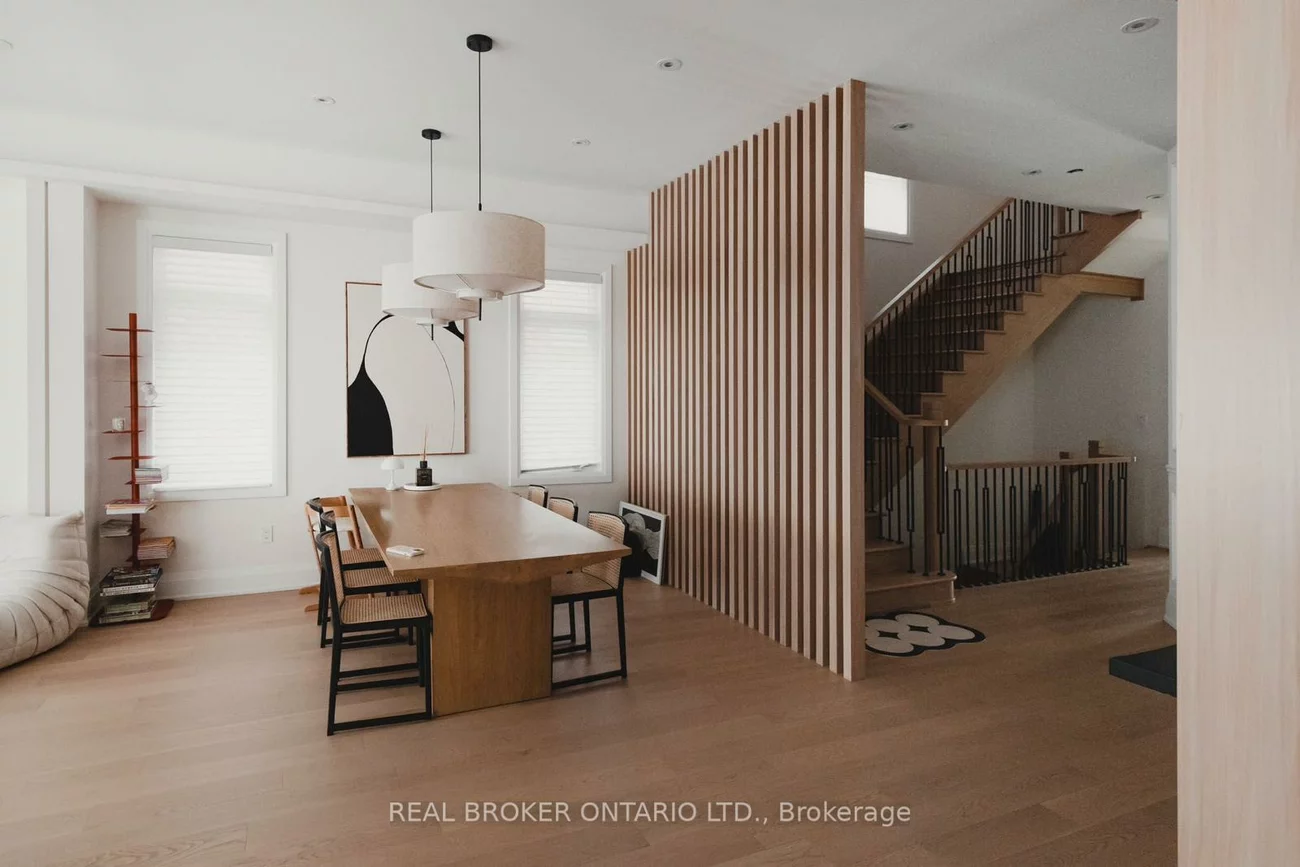 34, Meteorite, Observatory, Richmond Hill