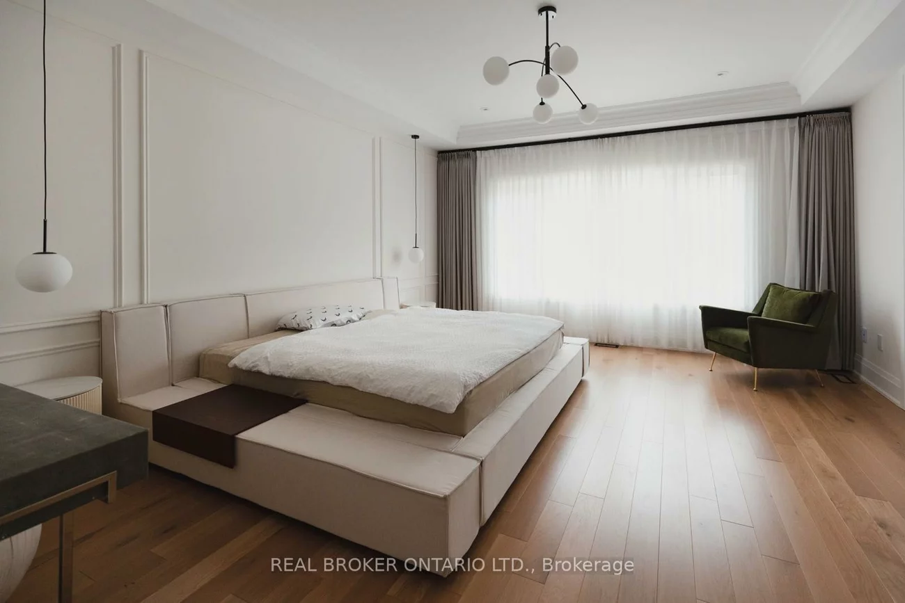 34, Meteorite, Observatory, Richmond Hill