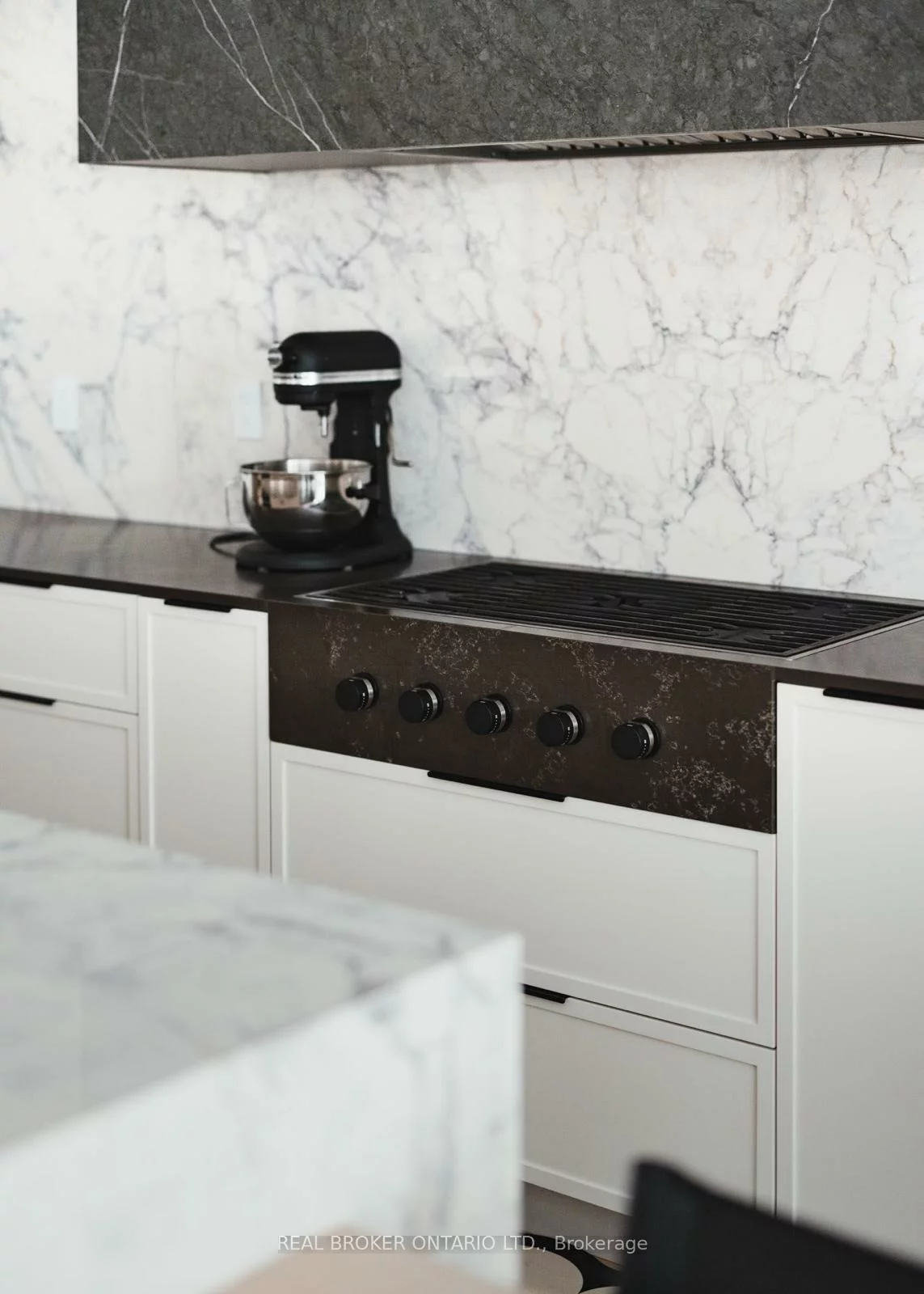 34, Meteorite, Observatory, Richmond Hill