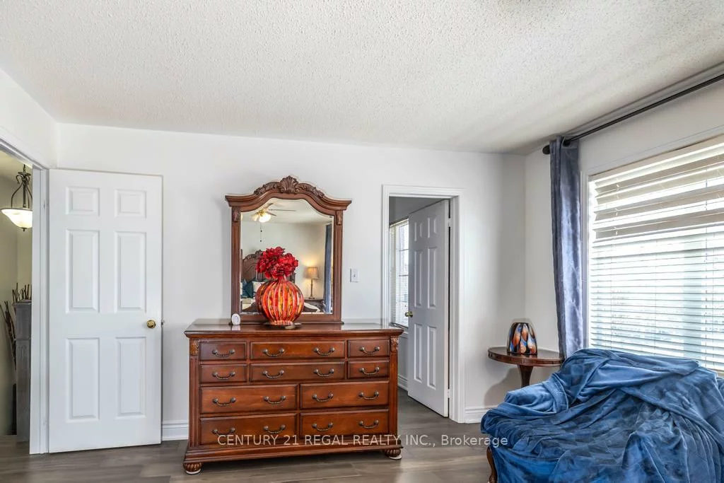 43, Waterton, Langstaff, Richmond Hill