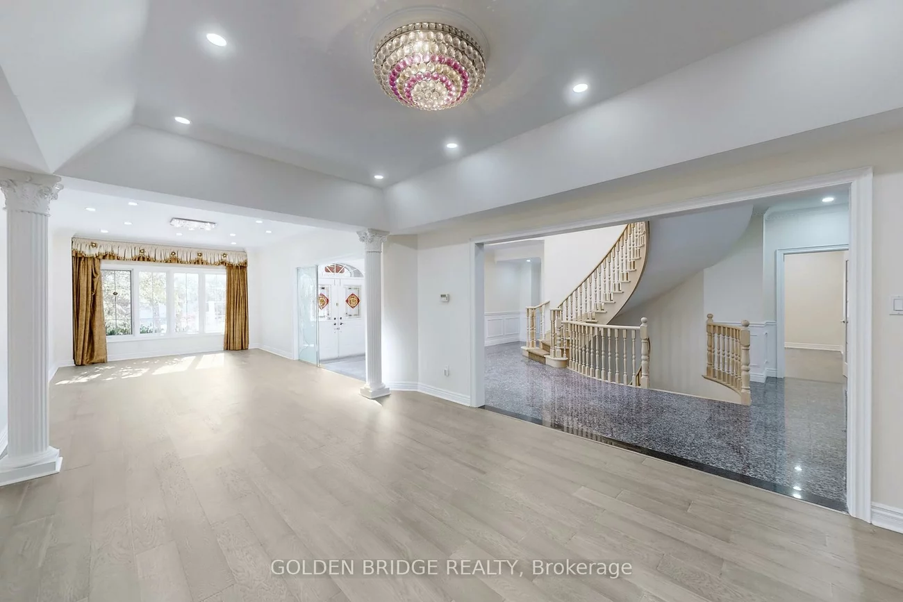 57, Cassandra, Bayview Hill, Richmond Hill